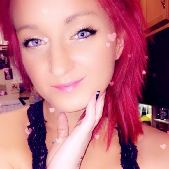 Meet your Posher, Samantha - Picture 2 of 4